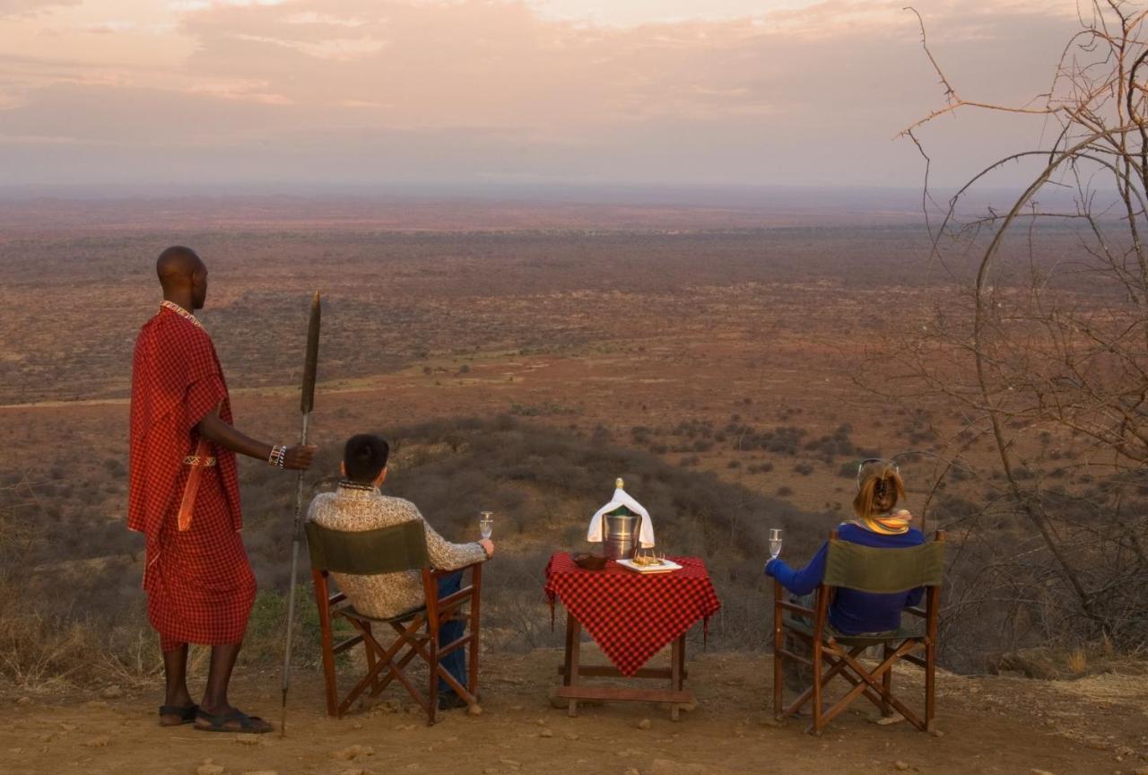 Tsavo West National Park Severin Safari Camp المظهر الخارجي الصورة