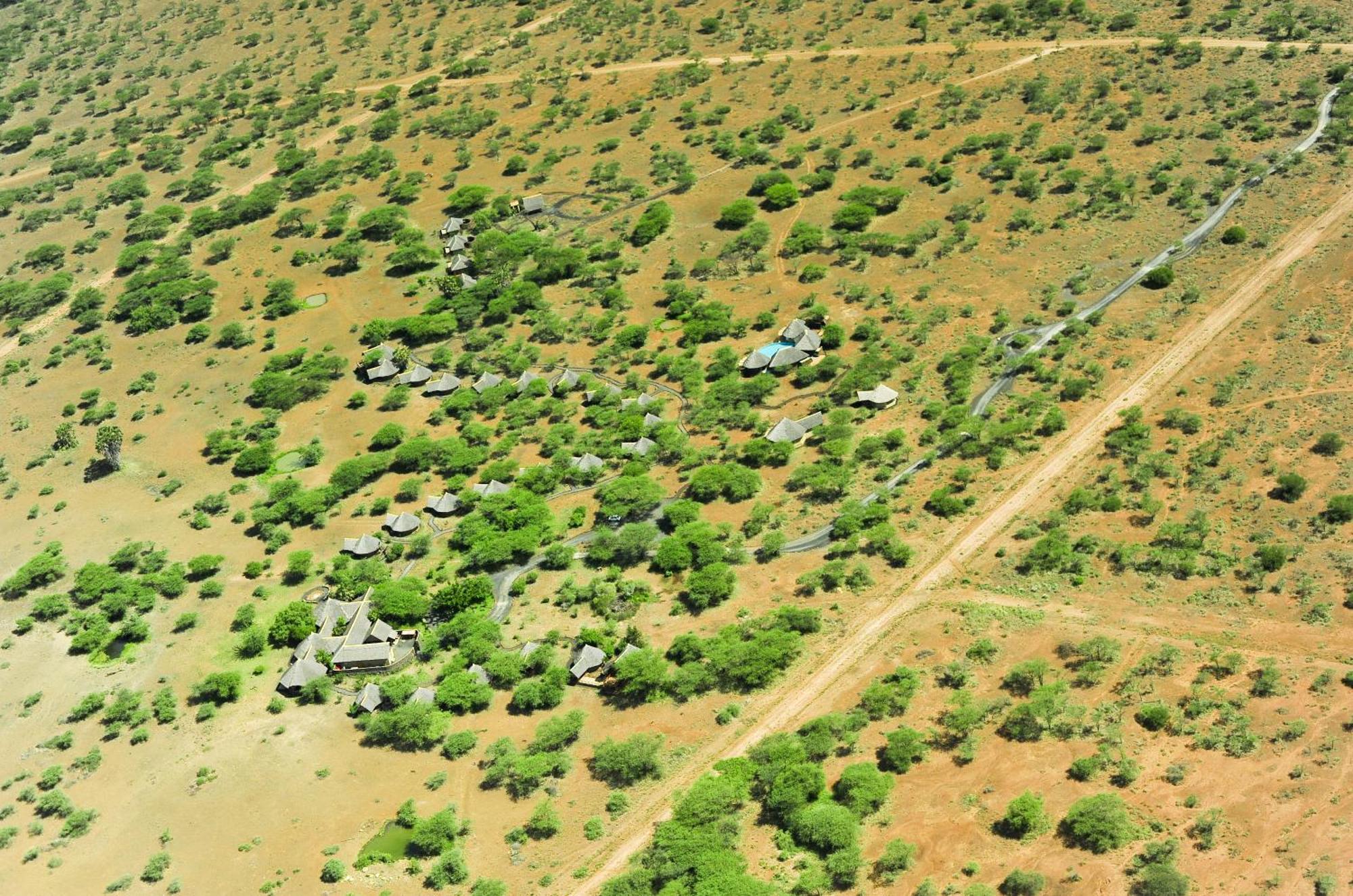 Tsavo West National Park Severin Safari Camp المظهر الخارجي الصورة