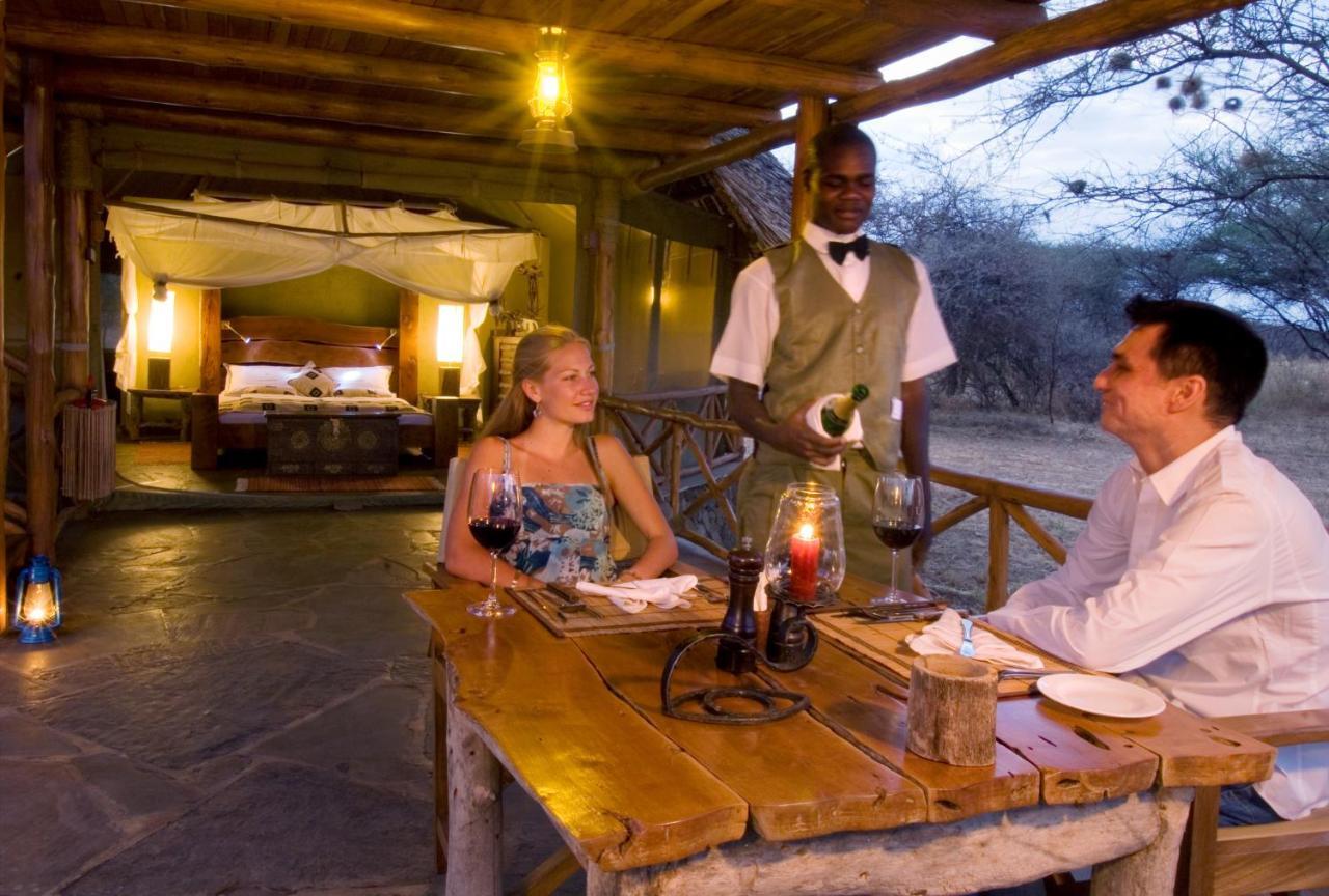 Tsavo West National Park Severin Safari Camp المظهر الخارجي الصورة